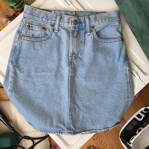 Levi’s jean skirt